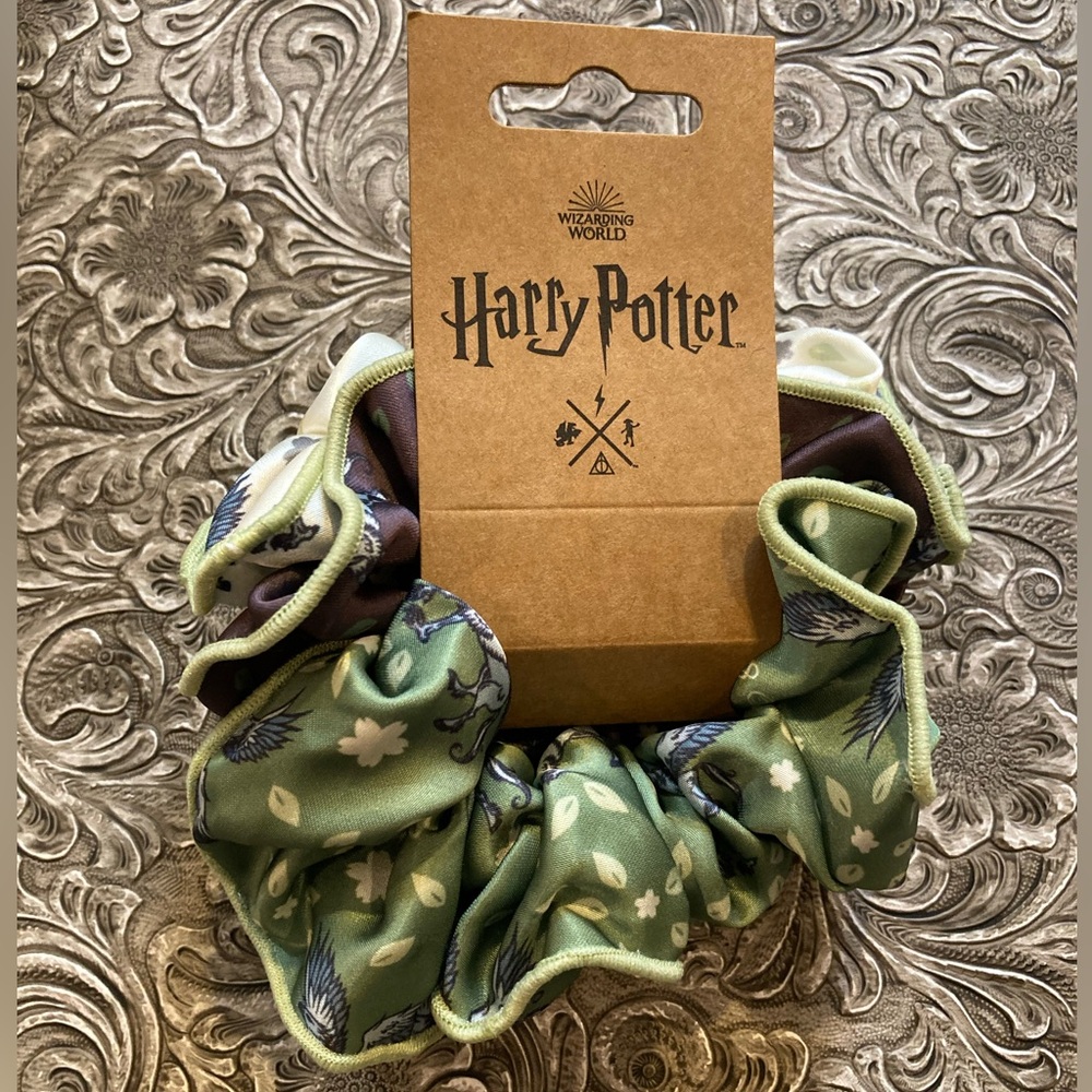 Harry Potter Harajuku Sakura Buckbeak Scrunchie Set of 3